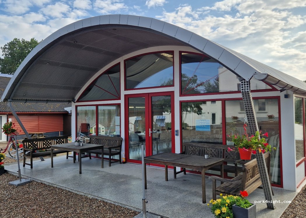 Grillhalle